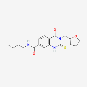 molecular formula C19H25N3O3S B2374308 N-(3-メチルブチル)-4-オキソ-3-(オキソラン-2-イルメチル)-2-スルファニリデン-1H-キナゾリン-7-カルボキサミド CAS No. 443350-28-5