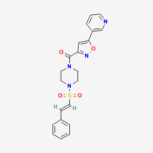 molecular formula C21H20N4O4S B2375325 [4-[(E)-2-phenylethenyl]sulfonylpiperazin-1-yl]-(5-pyridin-3-yl-1,2-oxazol-3-yl)methanone CAS No. 1322937-47-2