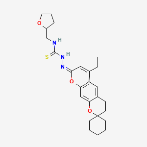 molecular formula C25H33N3O3S B2375895 (E)-2-(6'-乙基-3'H-螺[环己烷-1,2'-吡喃[3,2-g]色满]-8'(4'H)-亚甲基)-N-((四氢呋喃-2-基)甲基)肼甲硫酰胺 CAS No. 1334377-07-9
