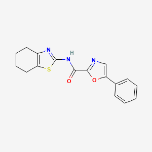 molecular formula C17H15N3O2S B2376120 5-苯基-N-(4,5,6,7-四氢苯并[d]噻唑-2-基)噁唑-2-羧酰胺 CAS No. 1795084-44-4