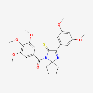 (3-(3,5-Dimethoxyphenyl)-2-thioxo-1,4-diazaspiro[4.4]non-3-en-1-yl)(3,4,5-trimethoxyphenyl)methanone