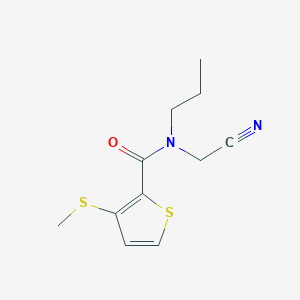 molecular formula C11H14N2OS2 B2376790 N-(氰甲基)-3-甲硫基-N-丙基噻吩-2-甲酰胺 CAS No. 1385448-33-8