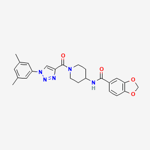 molecular formula C24H25N5O4 B2377658 N-(1-(1-(3,5-二甲苯基)-1H-1,2,3-三唑-4-羰基)哌啶-4-基)苯并[d][1,3]二氧杂环-5-甲酰胺 CAS No. 1251690-30-8