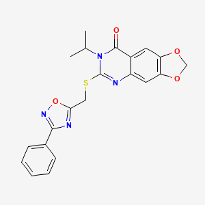 molecular formula C21H18N4O4S B2378131 7-isopropyl-6-{[(3-phenyl-1,2,4-oxadiazol-5-yl)methyl]thio}[1,3]dioxolo[4,5-g]quinazolin-8(7H)-one CAS No. 1032003-56-7