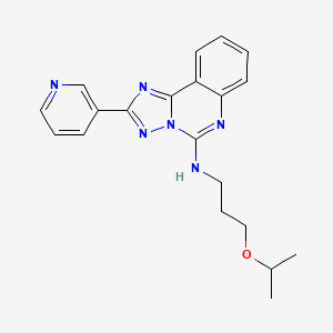 molecular formula C20H22N6O B2378240 N-(3-Propan-2-yloxypropyl)-2-pyridin-3-yl-[1,2,4]triazolo[1,5-c]quinazolin-5-amine CAS No. 2380178-44-7
