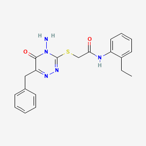 molecular formula C20H21N5O2S B2378376 2-[(4-amino-6-benzyl-5-oxo-4,5-dihydro-1,2,4-triazin-3-yl)sulfanyl]-N-(2-ethylphenyl)acetamide CAS No. 886966-20-7