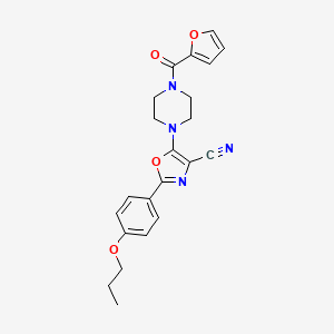 5-(4-(Furan-2-carbonyl)piperazin-1-yl)-2-(4-propoxyphenyl)oxazole-4-carbonitrile