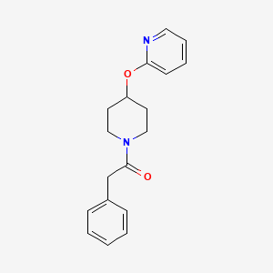 molecular formula C18H20N2O2 B2379696 2-Phenyl-1-(4-(pyridin-2-yloxy)piperidin-1-yl)ethanone CAS No. 1448069-23-5