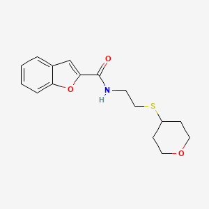 N-(2-((tetrahydro-2H-pyran-4-yl)thio)ethyl)benzofuran-2-carboxamide