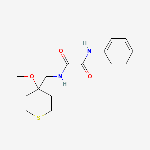 molecular formula C15H20N2O3S B2380483 N1-((4-methoxytetrahydro-2H-thiopyran-4-yl)methyl)-N2-phenyloxalamide CAS No. 2034400-43-4