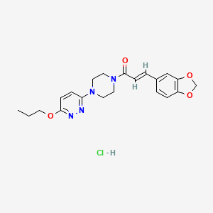 molecular formula C21H25ClN4O4 B2380624 (E)-3-(benzo[d][1,3]dioxol-5-yl)-1-(4-(6-propoxypyridazin-3-yl)piperazin-1-yl)prop-2-en-1-one hydrochloride CAS No. 1185244-47-6