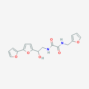 molecular formula C17H16N2O6 B2382323 N'-[2-[5-(Furan-2-yl)furan-2-yl]-2-hydroxyethyl]-N-(furan-2-ylmethyl)oxamide CAS No. 2320927-24-8