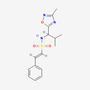 molecular formula C15H19N3O3S B2382327 (E)-N-[2-methyl-1-(3-methyl-1,2,4-oxadiazol-5-yl)propyl]-2-phenylethenesulfonamide CAS No. 1334024-55-3