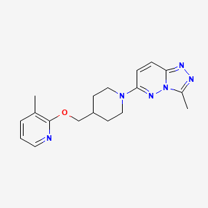 molecular formula C18H22N6O B2382376 3-甲基-2-[(1-{3-甲基-[1,2,4]三唑并[4,3-b]哒嗪-6-基}哌啶-4-基)甲氧基]吡啶 CAS No. 2201502-69-2