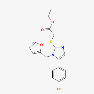 molecular formula C18H17BrN2O3S B2382468 ethyl 2-((5-(4-bromophenyl)-1-(furan-2-ylmethyl)-1H-imidazol-2-yl)thio)acetate CAS No. 1207007-27-9