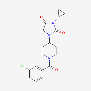 molecular formula C18H20ClN3O3 B2385042 1-[1-(3-Chlorobenzoyl)piperidin-4-yl]-3-cyclopropylimidazolidine-2,4-dione CAS No. 2097863-34-6