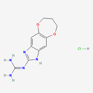 molecular formula C11H14ClN5O2 B2385856 N''-{10,14-dioxa-4,6-diazatricyclo[7.5.0.0^{3,7}]tetradeca-1,3(7),4,8-tetraen-5-yl}guanidine hydrochloride CAS No. 1052544-48-5