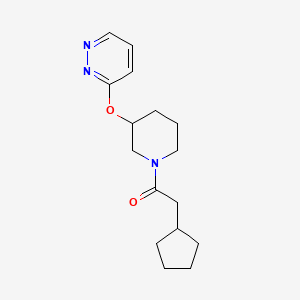 2-Cyclopentyl-1-(3-(pyridazin-3-yloxy)piperidin-1-yl)ethanone