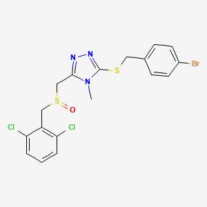 molecular formula C18H16BrCl2N3OS2 B2386709 3-[(4-溴苄基)硫代]-5-{[(2,6-二氯苄基)亚磺酰基]甲基}-4-甲基-4H-1,2,4-三唑 CAS No. 344273-24-1