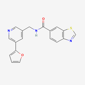 molecular formula C18H13N3O2S B2386876 N-((5-(呋喃-2-基)吡啶-3-基)甲基)苯并[d]噻唑-6-甲酰胺 CAS No. 2309751-99-1
