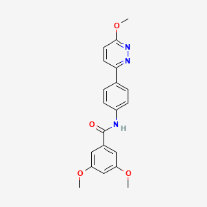 molecular formula C20H19N3O4 B2387908 3,5-ジメトキシ-N-[4-(6-メトキシピリダジン-3-イル)フェニル]ベンズアミド CAS No. 941946-19-6