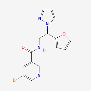 molecular formula C15H13BrN4O2 B2387976 5-bromo-N-(2-(furan-2-yl)-2-(1H-pyrazol-1-yl)ethyl)nicotinamide CAS No. 2034566-68-0