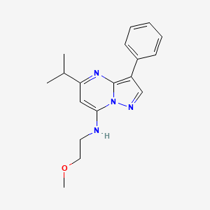 molecular formula C18H22N4O B2388161 5-isopropyl-N-(2-methoxyethyl)-3-phenylpyrazolo[1,5-a]pyrimidin-7-amine CAS No. 900872-30-2