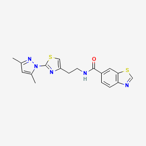 molecular formula C18H17N5OS2 B2388532 N-(2-(2-(3,5-ジメチル-1H-ピラゾール-1-イル)チアゾール-4-イル)エチル)ベンゾ[d]チアゾール-6-カルボキサミド CAS No. 1421494-86-1