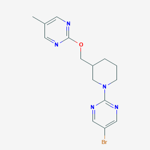 molecular formula C15H18BrN5O B2388551 2-[[1-(5-Bromopyrimidin-2-yl)piperidin-3-yl]methoxy]-5-methylpyrimidine CAS No. 2380010-43-3