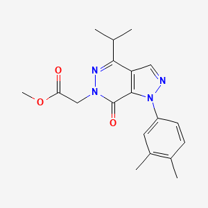 molecular formula C19H22N4O3 B2388601 2-(1-(3,4-二甲苯基)-4-异丙基-7-氧代-1H-吡唑并[3,4-d]哒嗪-6(7H)-基)乙酸甲酯 CAS No. 946332-67-8
