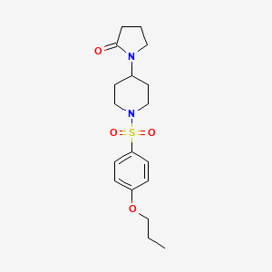 molecular formula C18H26N2O4S B2389520 1-(1-((4-Propoxyphenyl)sulfonyl)piperidin-4-yl)pyrrolidin-2-one CAS No. 1421462-54-5