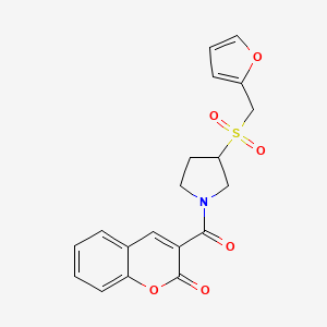 molecular formula C19H17NO6S B2389624 3-(3-((furan-2-ylmethyl)sulfonyl)pyrrolidine-1-carbonyl)-2H-chromen-2-one CAS No. 1795442-43-1