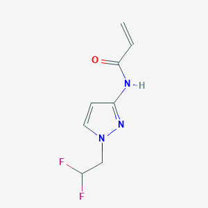 molecular formula C8H9F2N3O B2390323 N-[1-(2,2-Difluoroethyl)pyrazol-3-yl]prop-2-enamide CAS No. 2305297-52-1