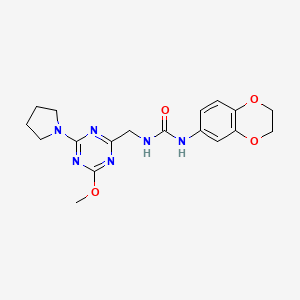 1-(2,3-Dihydrobenzo[b][1,4]dioxin-6-yl)-3-((4-methoxy-6-(pyrrolidin-1-yl)-1,3,5-triazin-2-yl)methyl)urea