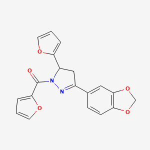 molecular formula C19H14N2O5 B2390519 (3-(benzo[d][1,3]dioxol-5-yl)-5-(furan-2-yl)-4,5-dihydro-1H-pyrazol-1-yl)(furan-2-yl)methanone CAS No. 946277-06-1