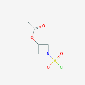 molecular formula C5H8ClNO4S B2391461 1-(Chlorosulfonyl)azetidin-3-yl acetate CAS No. 2230798-67-9