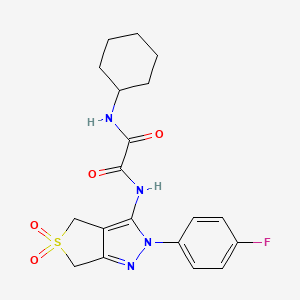 molecular formula C19H21FN4O4S B2391652 N1-环己基-N2-(2-(4-氟苯基)-5,5-二氧化-4,6-二氢-2H-噻吩并[3,4-c]吡唑-3-基)草酰胺 CAS No. 899989-53-8