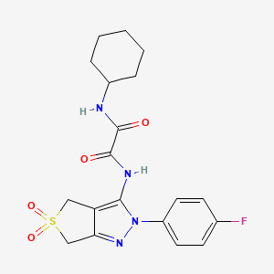 molecular formula C19H21FN4O4S B2391652 N1-cyclohexyl-N2-(2-(4-fluorophényl)-5,5-dioxido-4,6-dihydro-2H-thieno[3,4-c]pyrazol-3-yl)oxalamide CAS No. 899989-53-8