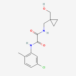 B2391748 N1-(5-chloro-2-methylphenyl)-N2-((1-(hydroxymethyl)cyclopropyl)methyl)oxalamide CAS No. 1251686-48-2