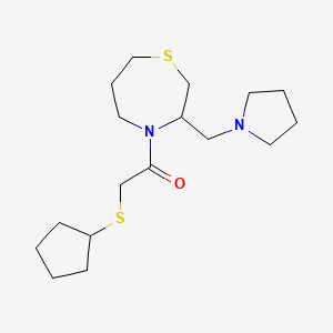 2-(Cyclopentylthio)-1-(3-(pyrrolidin-1-ylmethyl)-1,4-thiazepan-4-yl)ethanone