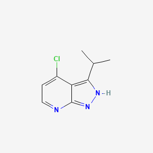 1H-Pyrazolo[3,4-b]pyridine, 4-chloro-3-(1-methylethyl)-