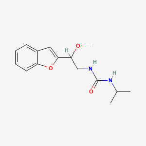 molecular formula C15H20N2O3 B2392308 1-(2-(苯并呋喃-2-基)-2-甲氧基乙基)-3-异丙基脲 CAS No. 2034557-00-9
