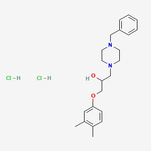 molecular formula C22H32Cl2N2O2 B2392668 1-(4-苄基哌嗪-1-基)-3-(3,4-二甲基苯氧基)丙醇二盐酸盐 CAS No. 470695-98-8