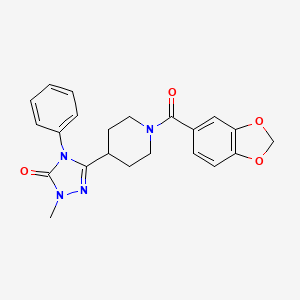 molecular formula C22H22N4O4 B2393344 3-(1-(benzo[d][1,3]dioxole-5-carbonyl)piperidin-4-yl)-1-methyl-4-phenyl-1H-1,2,4-triazol-5(4H)-one CAS No. 1421452-35-8