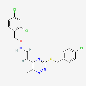 molecular formula C20H17Cl3N4OS B2394379 3-((4-Chlorobenzyl)sulfanyl)-5-(2-(((2,4-dichlorobenzyl)oxy)amino)vinyl)-6-methyl-1,2,4-triazine CAS No. 477866-61-8