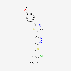 molecular formula C22H18ClN3OS2 B2394742 5-(6-((2-Chlorobenzyl)thio)pyridazin-3-yl)-2-(4-methoxyphenyl)-4-methylthiazole CAS No. 954697-46-2