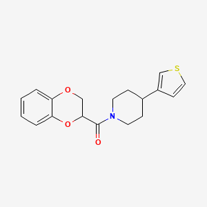 molecular formula C18H19NO3S B2395277 (2,3-Dihydrobenzo[b][1,4]dioxin-2-yl)(4-(thiophen-3-yl)piperidin-1-yl)methanone CAS No. 1396809-50-9