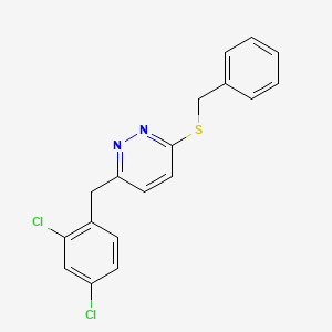 molecular formula C18H14Cl2N2S B2395558 3-(Benzylsulfanyl)-6-(2,4-dichlorobenzyl)pyridazine CAS No. 241132-33-2