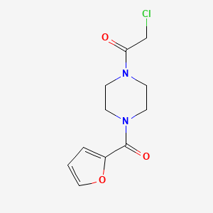 molecular formula C11H13ClN2O3 B2395561 2-Chloro-1-[4-(furan-2-carbonyl)piperazin-1-yl]ethanone CAS No. 729578-87-4