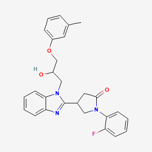 molecular formula C27H26FN3O3 B2395589 1-(2-Fluorophenyl)-4-[1-[2-hydroxy-3-(3-methylphenoxy)propyl]benzimidazol-2-yl]pyrrolidin-2-one CAS No. 1018125-03-5